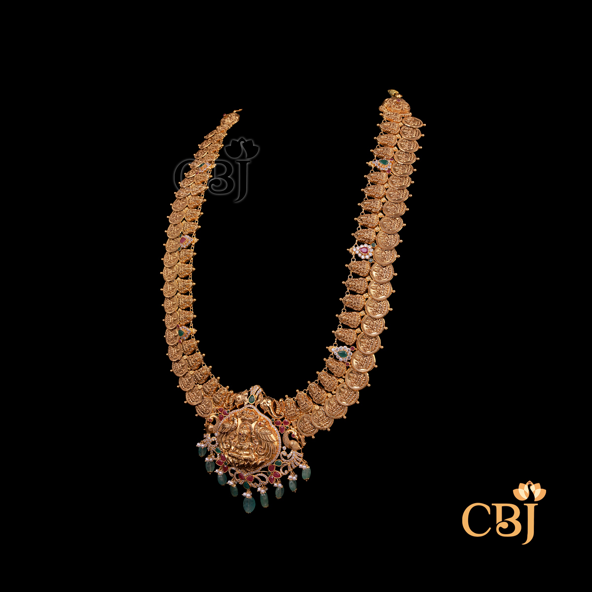 67 grams lightweight Kasumala gold necklace with layered coin design and traditional pattern layout.