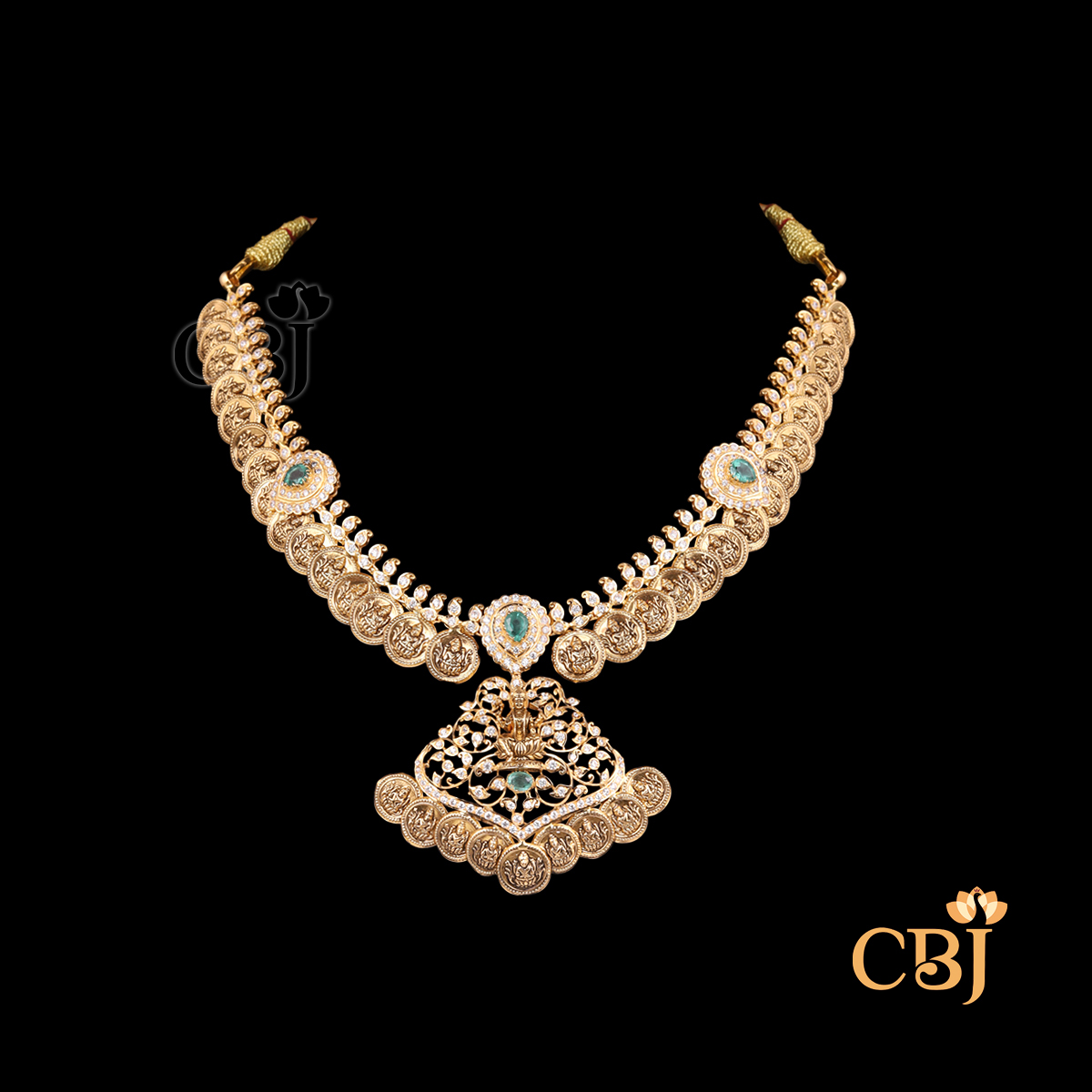Front view of CBJ's 23.19 grams Short Kasu Necklace Design