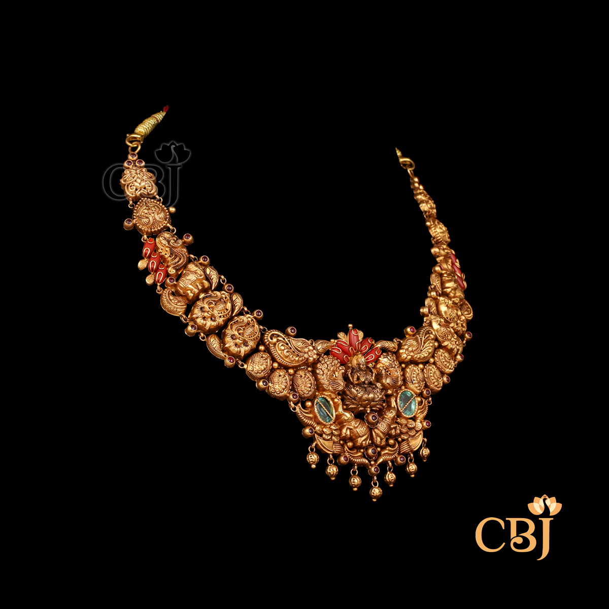 Side view of CBJ's 24 gram Antique Bridal Lightweight Necklace Design