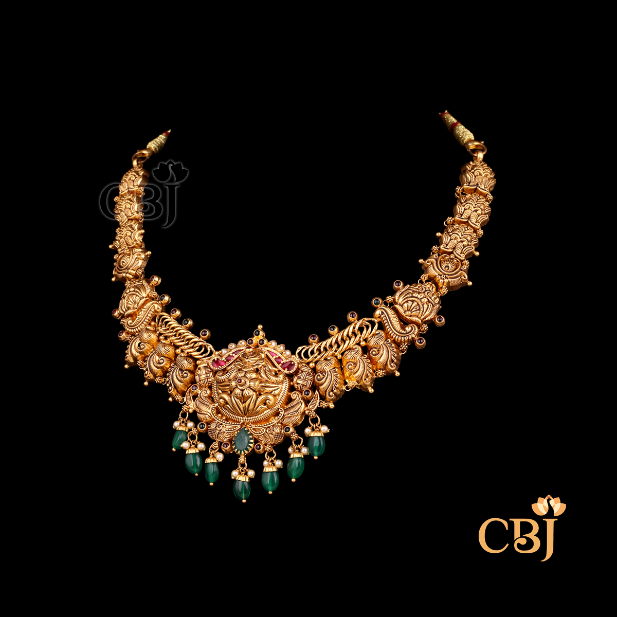 18 grams lightweight Antique gold Necklace Design displayed as a gold necklace with antique texture