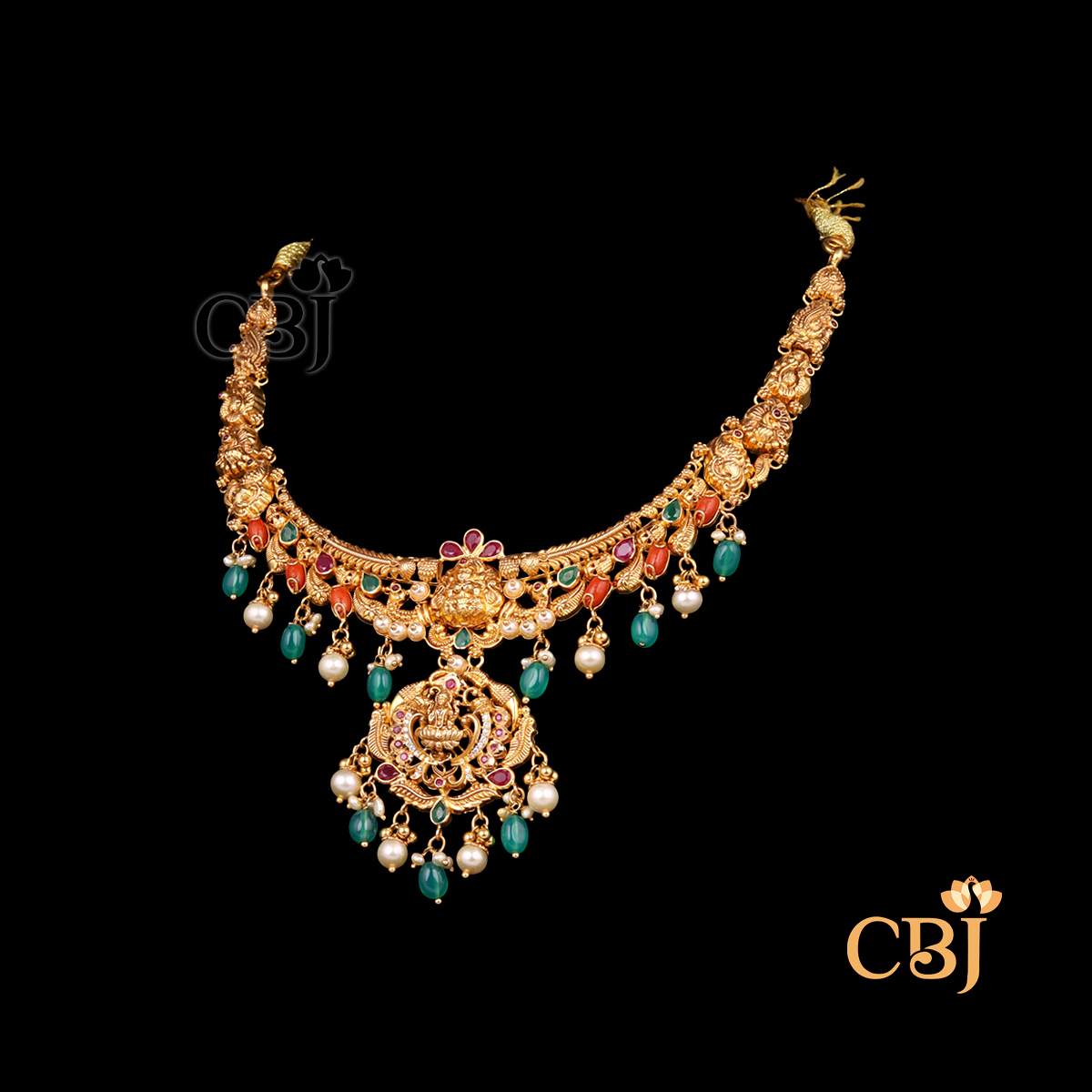 21 grams lightweight short Necklace shown as a gold necklace with a structured pattern