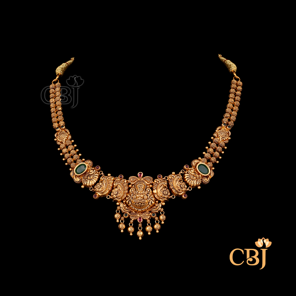 12 grams Antique lightweight short Necklace displayed as a small gold necklace with antique texture, fine pattern detailing, and a close neckline fit.