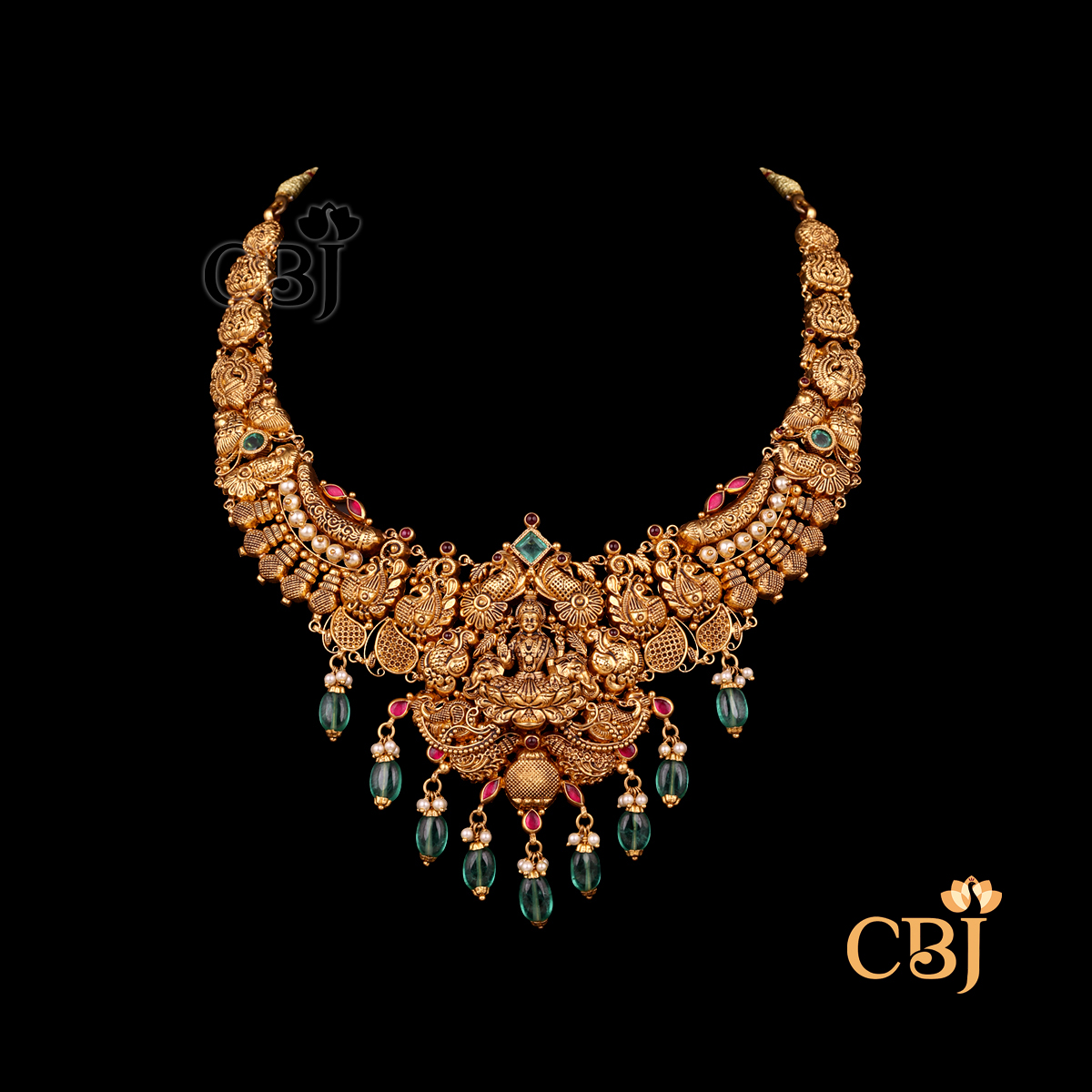 30 Antique Nakshi lightweight gold Necklace design shown as a short gold necklace with carved Nakshi detailing, antique texture, and a close neckline fit.