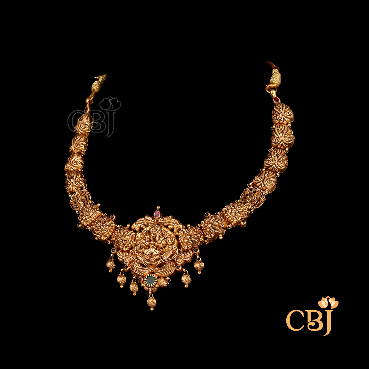 14 gram Antique lightweight gold Necklace Design shown as a short gold necklace with antique texture
