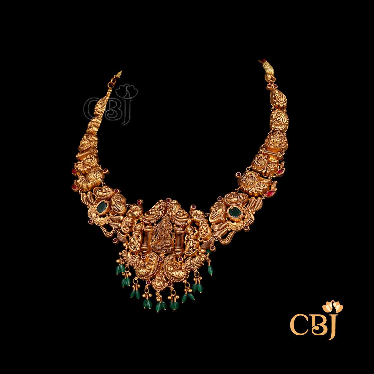 25 grams Antique Lightweight gold Necklace Design shown as a textured gold necklace with antique finish